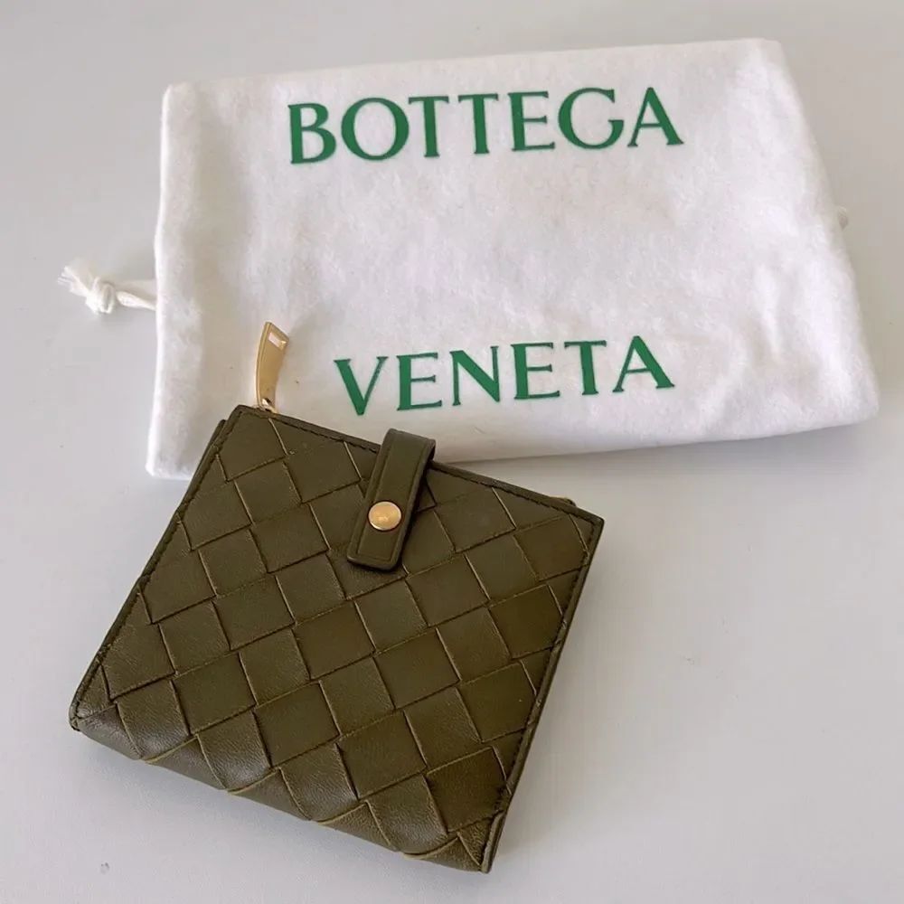 BOTTEGA VENETA olive green bifold wallet